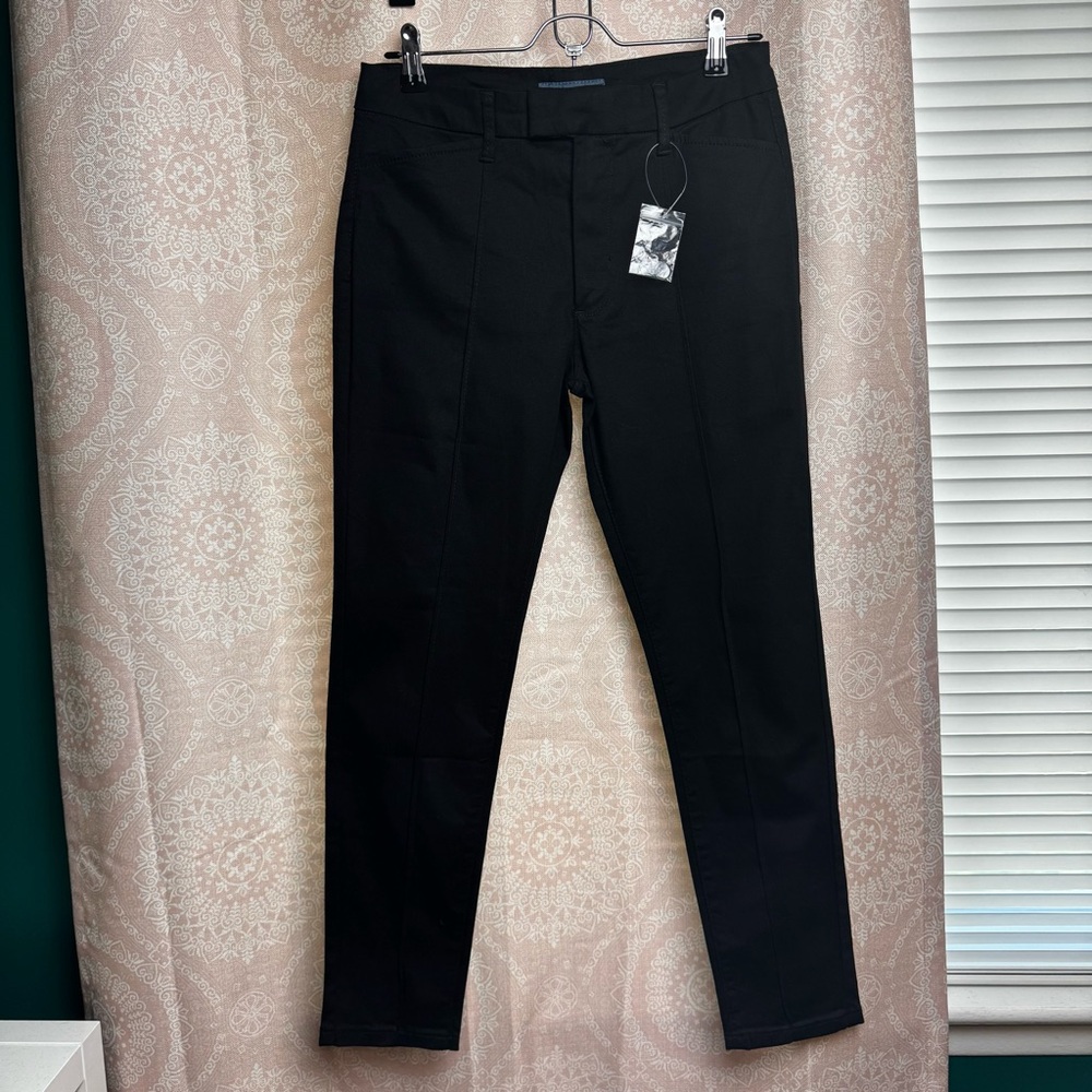 NWOT ModCloth Nostalgic Richmond Skinny Slacks in Black Size 8 Tapered